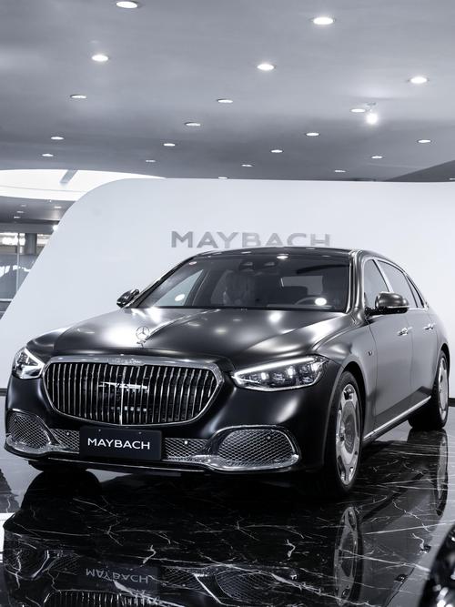 广州184岚图汽车的售后服务让用户无忧出行，迈巴赫未来的豪华车趋势