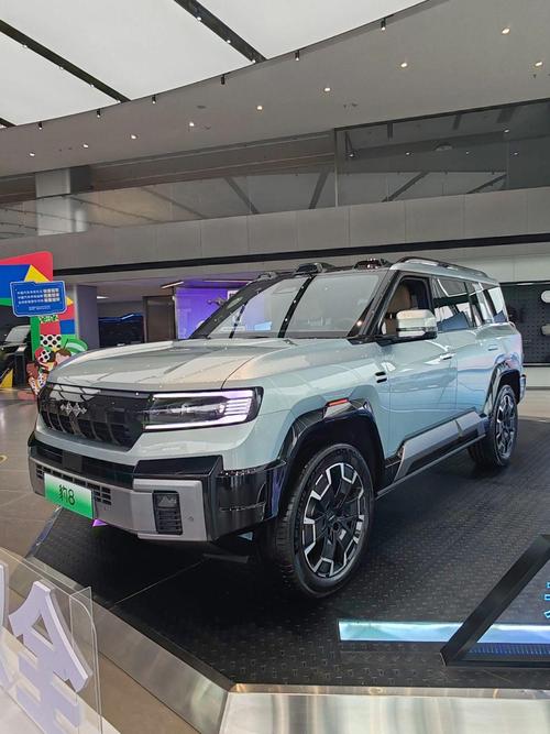 广州184比亚迪方程豹硬派越野的爆款，英菲尼迪35周年与你共成长